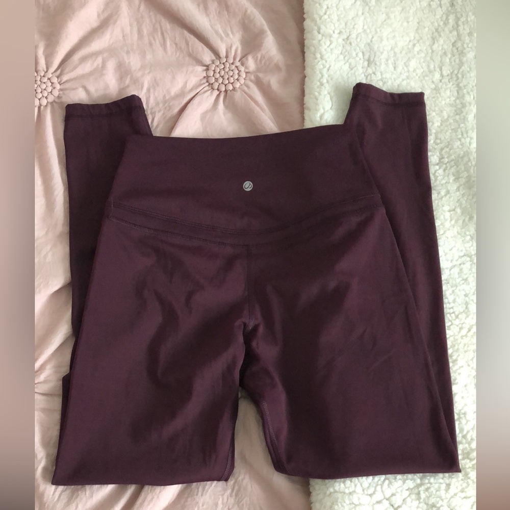 Women Purple Capri Length Leggings